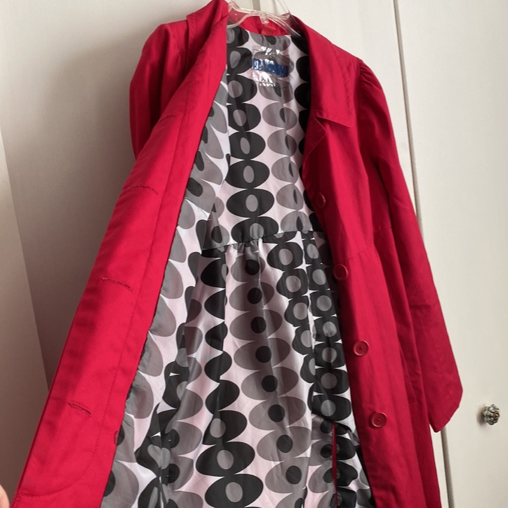 BB Dakota Red Coat 🍒 - Picture 3 of 4